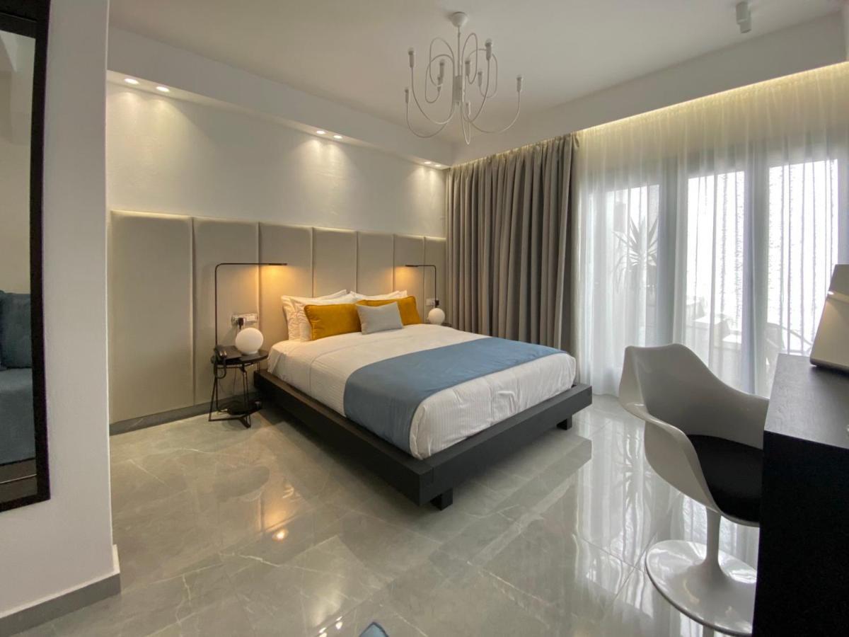 Superior Quadruple Room,1008475600:JPEG